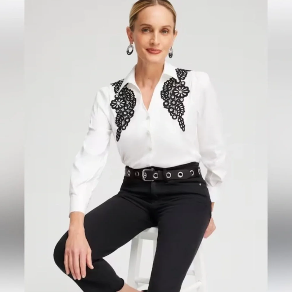 :: CHICO’S Poplin Black Lace on White Appliqué Blouse Dressy Shirt SOLD … - Picture 1 of 14